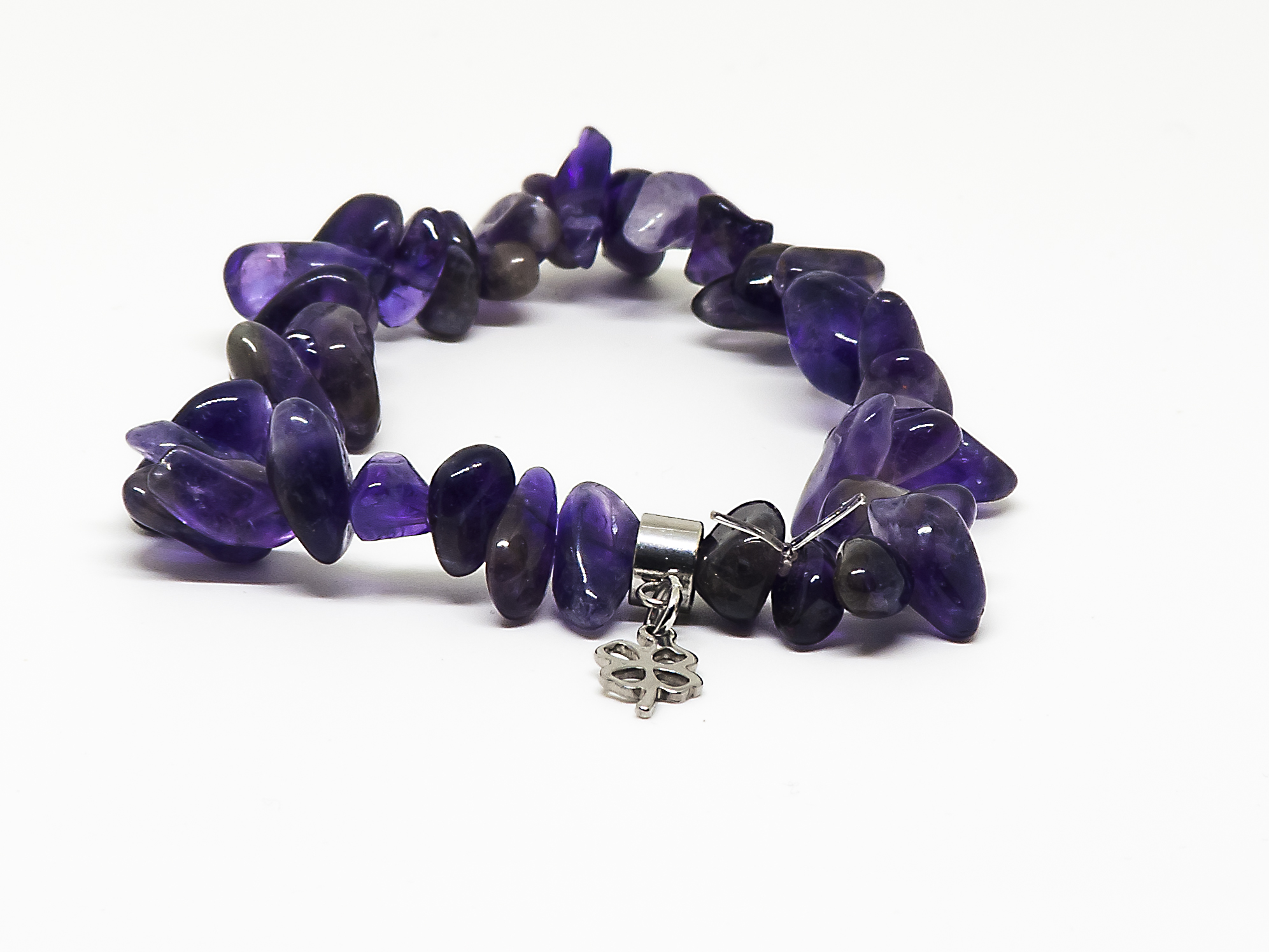 Ametiszt szemcsés karkötő, lóherével